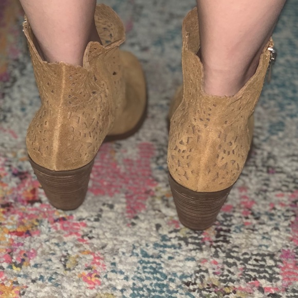 Jessica Simpson 9.5 brown suede ankle boots - Picture 4 of 4